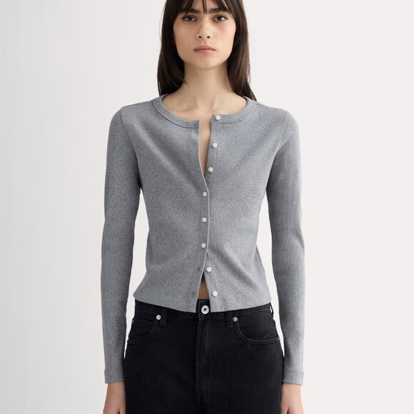 Everlane: The Selfie Cardigan - Picture 1 of 4